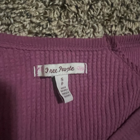 Free People Oversized Waffle Knit Mauve Sweater | Size S | NWOT - Picture 3 of 4